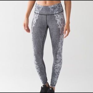 Lululemon Speed Wunder Under Nulux